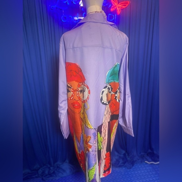 👚Stylish Oversized Buttoned Down Shirt: 2 Women w/Sunglasses (Large Prints) 👚 - Picture 5 of 12